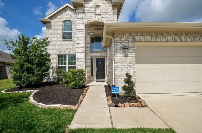 property at 3820 Vista Grove Ct
