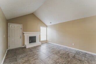 6401 Swift Arrow Ln in Charlotte, NC - Building Photo - Building Photo