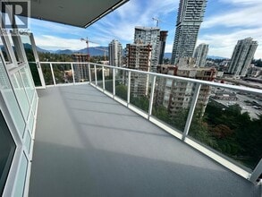 720 Farrow St in Coquitlam, BC - Building Photo - Building Photo