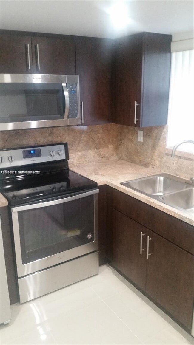 property at 9351 Fontainebleau Blvd