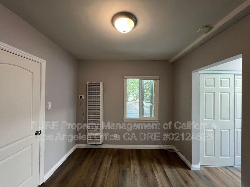 10715 1/2 Tabor St in Los Angeles, CA - Building Photo