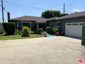 1940 Livonia Ave in Los Angeles, CA - Building Photo - Building Photo