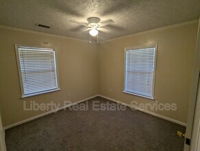 623 Westmoreland Dr in Hinesville, GA - Building Photo - Building Photo