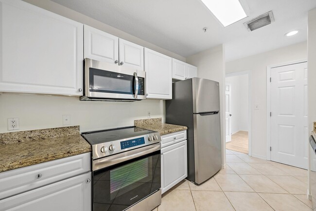 1209 Main St in Jupiter, FL - Building Photo - Building Photo