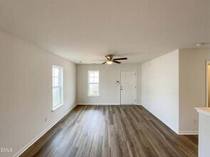 3020 Camden Creek Dr in Raleigh, NC - Building Photo - Building Photo