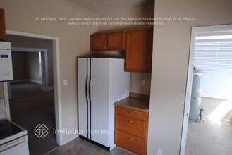 732 5th Ave N in Kent, WA - Building Photo - Building Photo