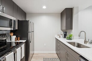 Haven at Del Mar Station Apartments in Pasadena, CA - Building Photo