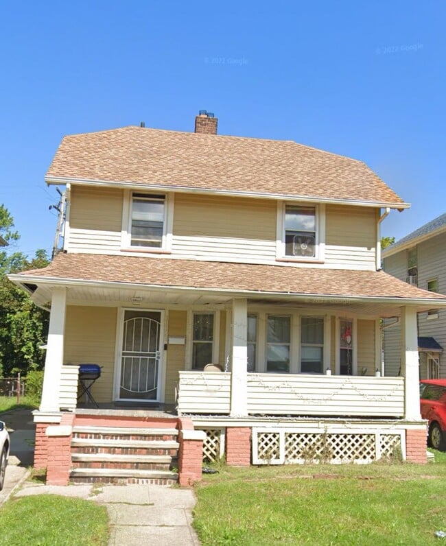 property at 11121 Continental Ave