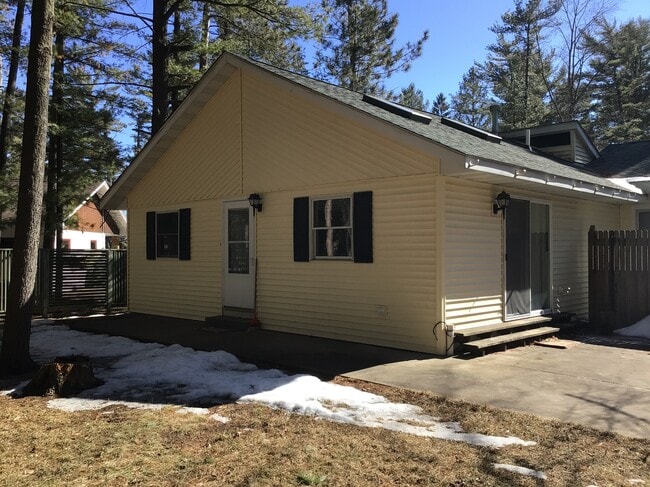 443 Two Mile Ave, Unit B