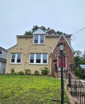 5 Graham Ave in West Haven, CT - Building Photo