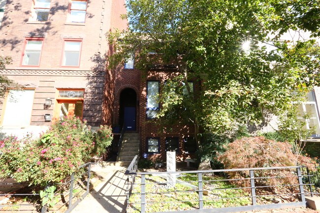 1729 T St NW in Washington, DC - Building Photo - Building Photo