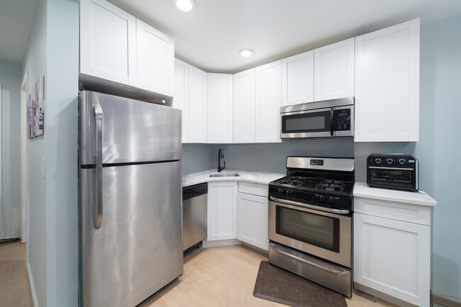 property at 162 Steuben St