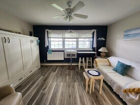 709 Ocean Ave N in Avon By The Sea, NJ - Building Photo