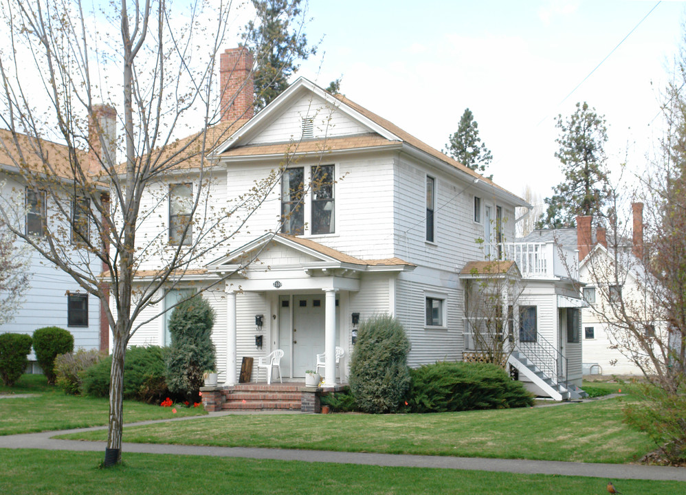 2320 W 2nd Ave in Spokane, WA - Building Photo