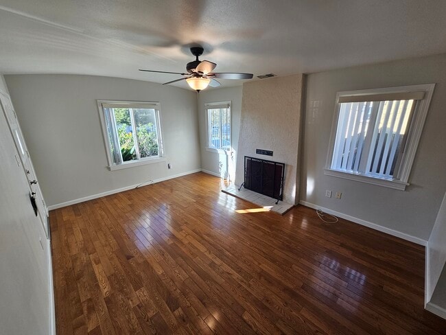 501 Macdonald St in Pasadena, CA - Building Photo - Building Photo