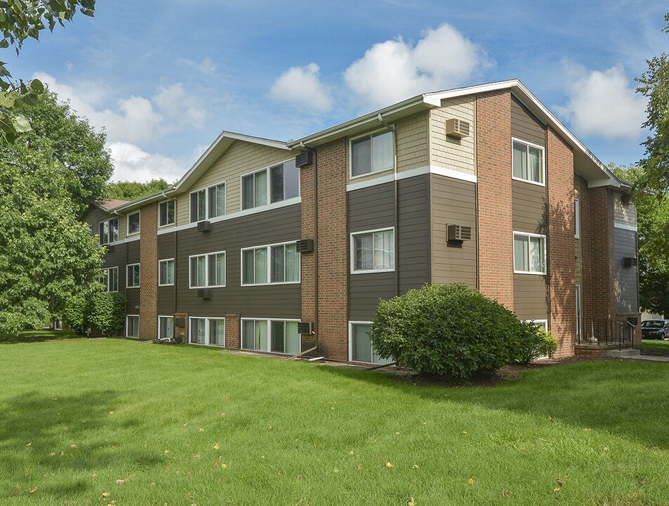 Timberland at Crestbruck in Ankeny, IA - Foto de edificio