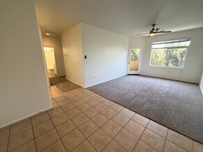18350 Malden St in Northridge, CA - Building Photo - Building Photo