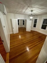 10 Elsmere Ave in Methuen, MA - Building Photo - Building Photo