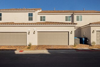 2763 Fantoni St in Henderson, NV - Building Photo - Building Photo