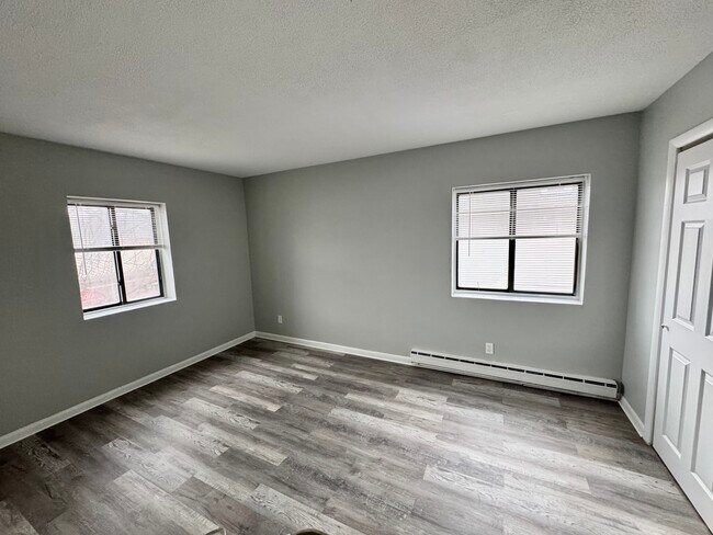 837 River St, Unit 11 in Boston, MA - Building Photo - Building Photo