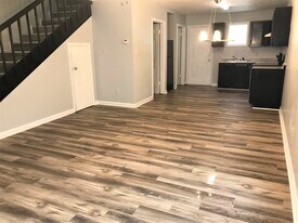 920 Prater Rd in Sulphur, LA - Building Photo