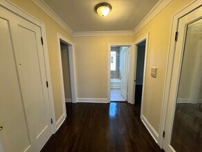 2510 N LeClaire Ave, Unit 2 in Chicago, IL - Building Photo - Building Photo