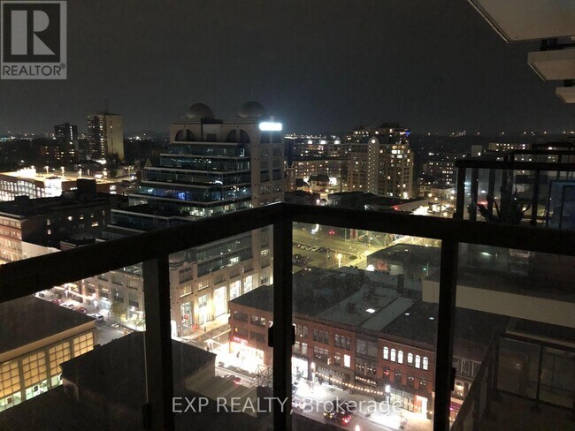 55 Duke St W in Kitchener, ON - Building Photo - Building Photo