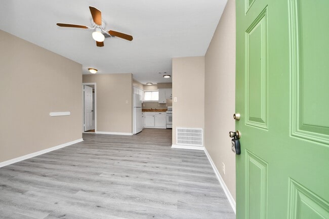 17111 River Rd in Channelview, TX - Building Photo - Building Photo