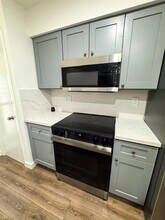 9000 Bissonnet St in Houston, TX - Building Photo - Building Photo
