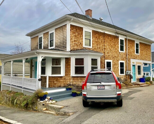 46 Prospect St in Marblehead, MA - Building Photo - Building Photo
