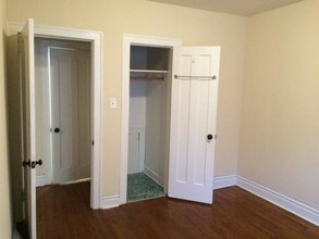 2250 N Spaulding Ave-Unit -2250-2 in Chicago, IL - Building Photo - Building Photo