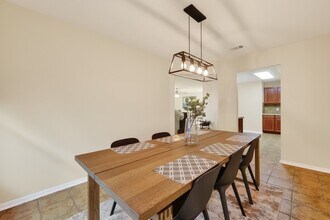 3326 Zephyr Glen Way in Houston, TX - Building Photo - Building Photo