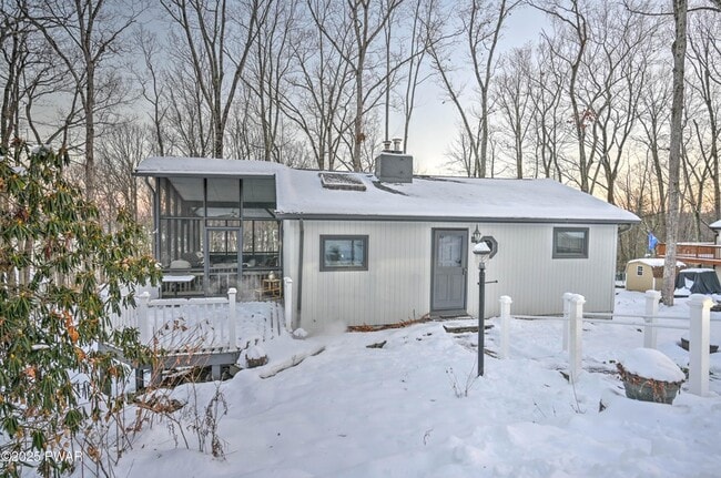 property at 413 Sunset Forest Dr