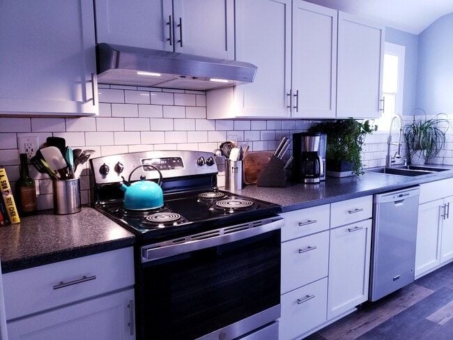 2439A S Austin St, Unit Upper