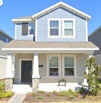 2361 Volunteer Ave in Kissimmee, FL - Building Photo