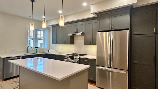 10 Dwight St in Brookline, MA - Building Photo - Building Photo