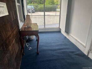 495 Community Dr in Manhasset, NY - Building Photo - Building Photo