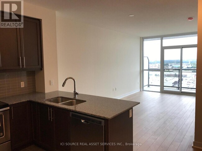 property at 3975-3975 Grand Park Dr
