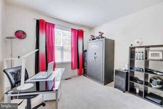 2201 Monticello Ct in Fort Washington, MD - Building Photo - Building Photo