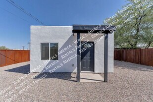 210 E Elm St in Tucson, AZ - Building Photo