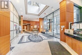 153 Beecroft Rd in Toronto, ON - Building Photo - Building Photo