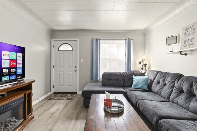 13741 McKinley Ave in Warren, MI - Foto de edificio - Building Photo