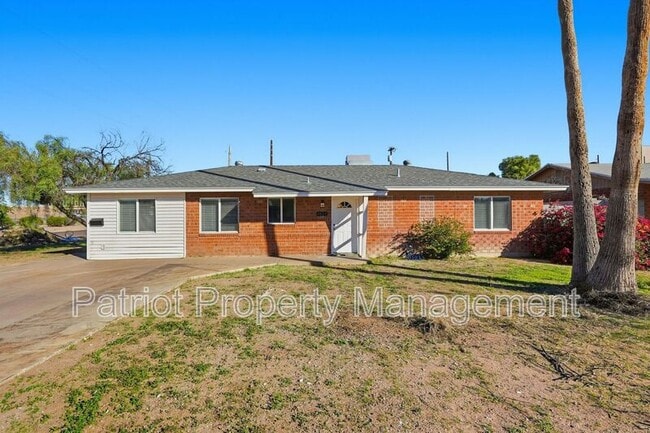 4614 E Pierce St in Phoenix, AZ - Building Photo - Building Photo