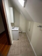 17 Egerton Rd, Unit 1 in Arlington, MA - Building Photo - Building Photo