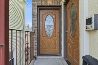109 Grant Ave in East Newark, NJ - Building Photo - Building Photo