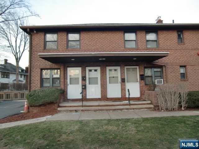 property at 482 Broad Ave