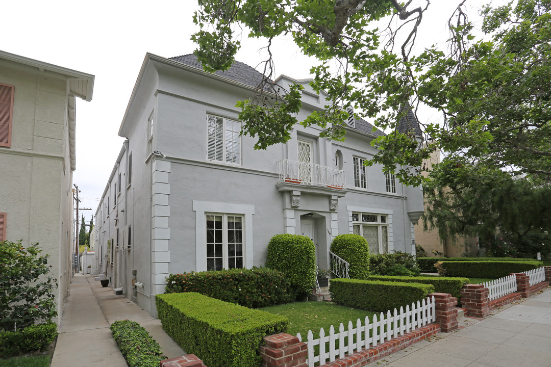 149 S Bedford Dr in Beverly Hills, CA - Building Photo