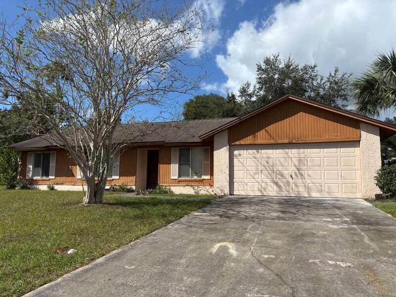 145 Sunset Dr in Longwood, FL - Building Photo