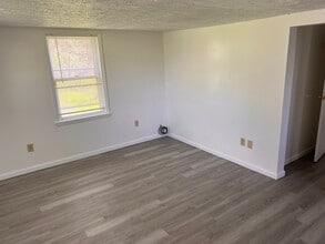 1542 Wilson Rd in Macedon, NY - Building Photo - Building Photo