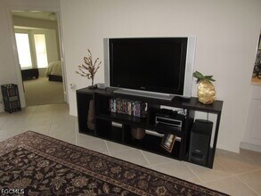 10537 Washingtonia Palm Way in Ft. Myers, FL - Building Photo - Building Photo